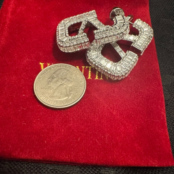 Valentino V Logo Silver Crystal Baguette Earrings - Picture 2 of 7